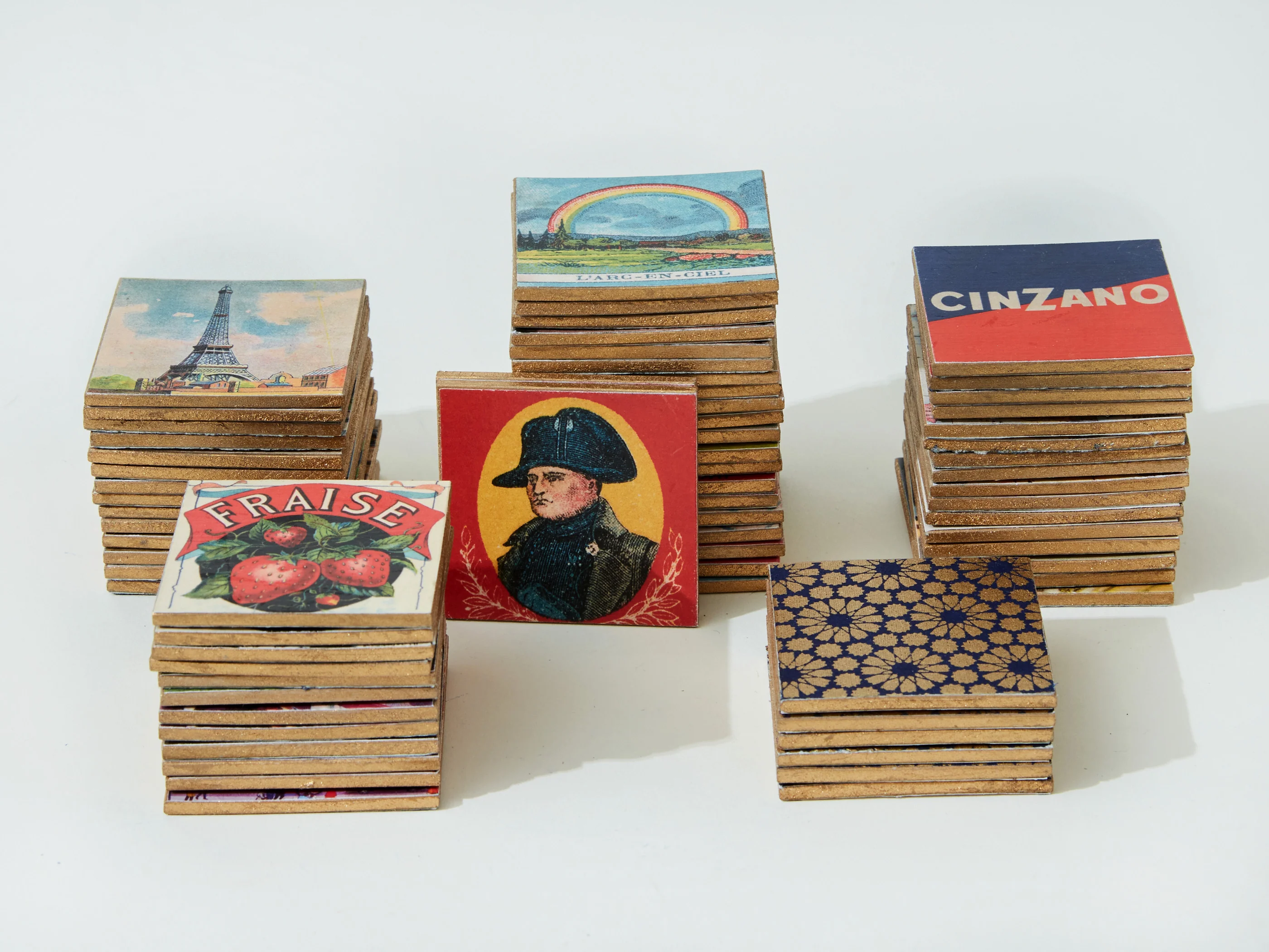 Handmade Memory Game with Vintage Imagery—French Version - Image 2
